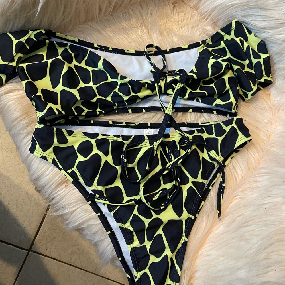 Bikini